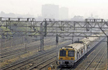 Mumbai: Man dead, friend in hospital after duo falls from running train